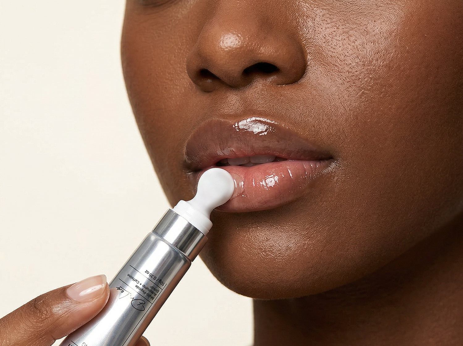 How to use Peptides Nourishing Lip Serum